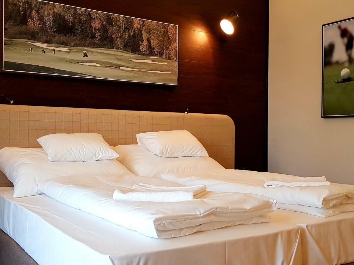 Alcsutdoboz Pannonia Golf & Country Club B&B 외부 사진