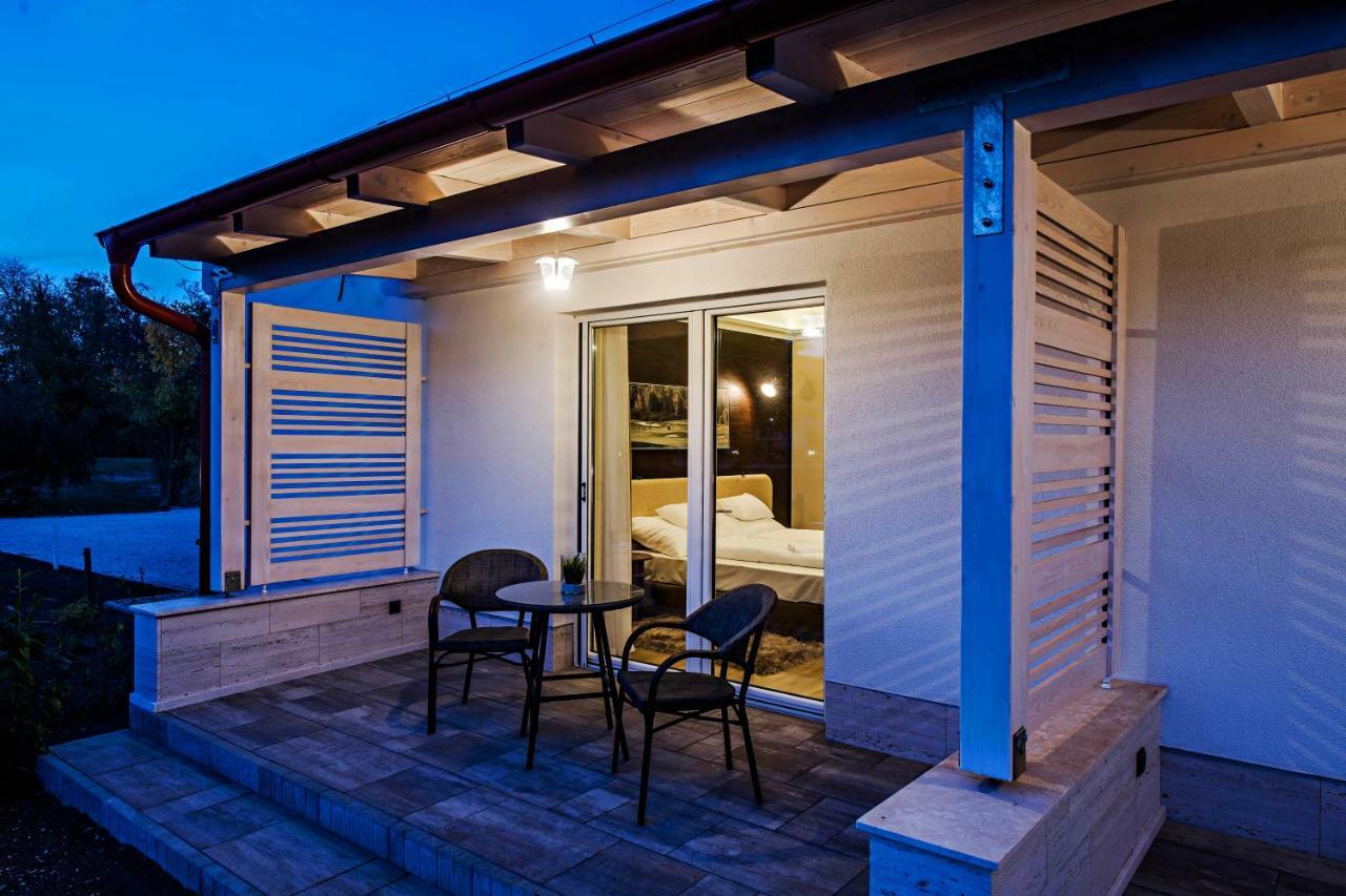 Alcsutdoboz Pannonia Golf & Country Club B&B 외부 사진